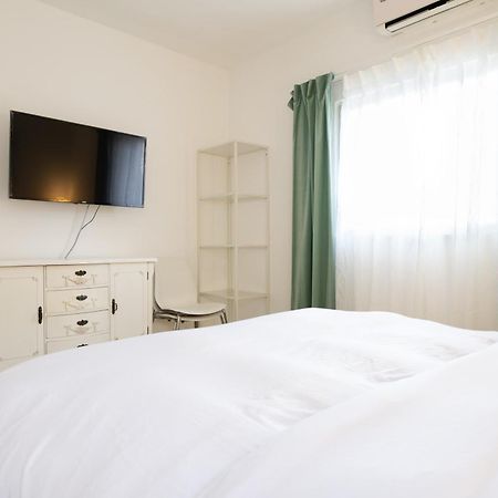 Yagen Boutique Apartments ハイファ 部屋 写真